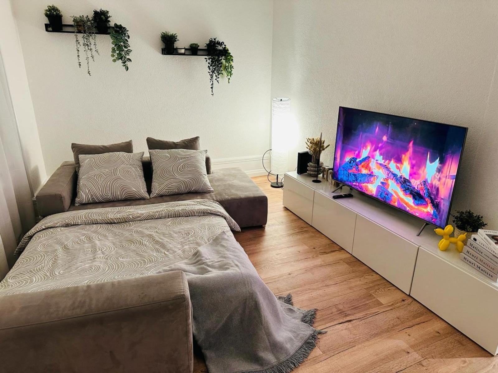 Exclusive Apartment For Families And Business Устер Екстер'єр фото